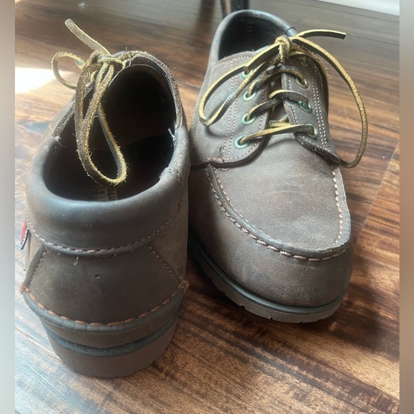 Sebago Other - Sebago Docksides Portland Waxed Dark Brown Gum Size 9.5M